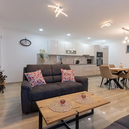 Graco Villa *